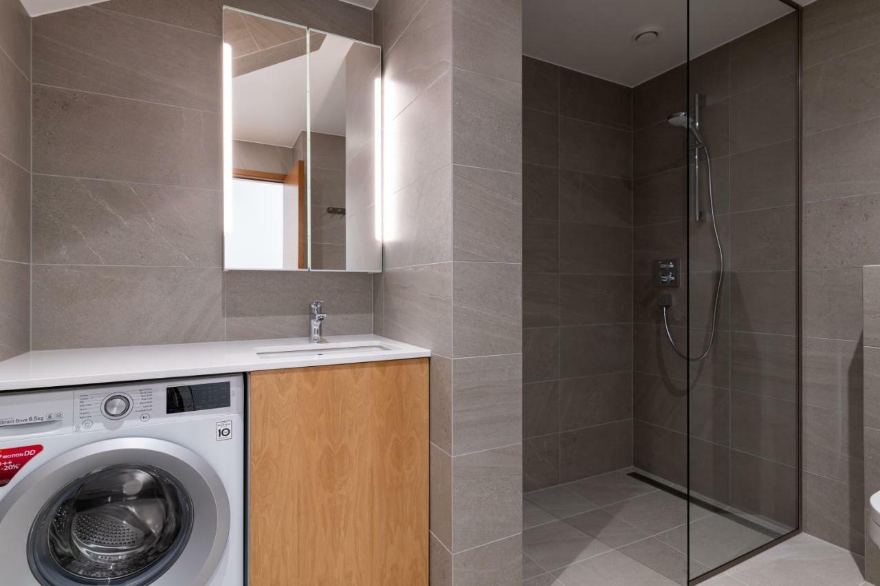 Self-Check-In 2 Bedroom Apartment With A Terrace And Free Parking Tallinn Exterior foto
