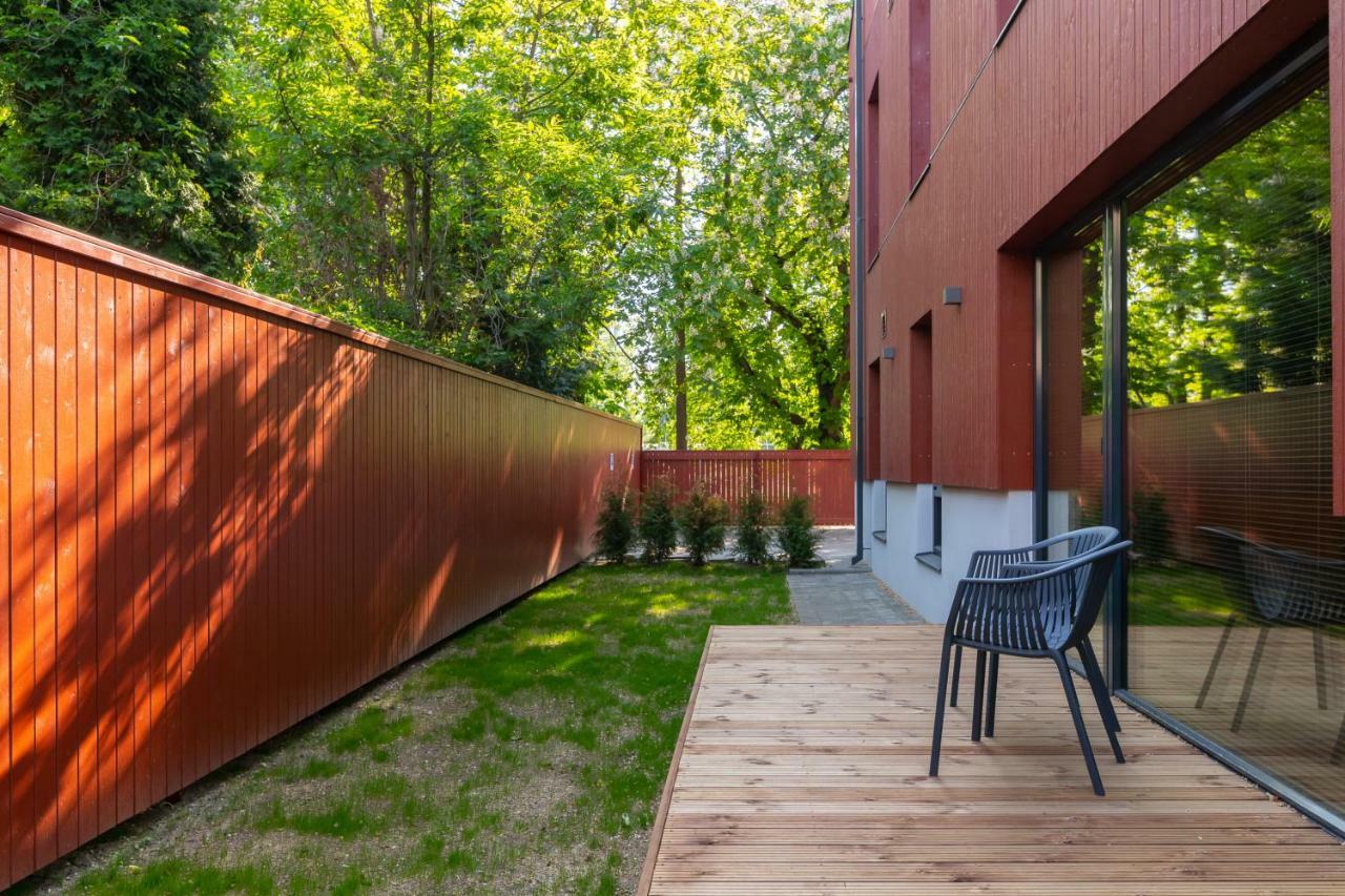 Self-Check-In 2 Bedroom Apartment With A Terrace And Free Parking Tallinn Exterior foto